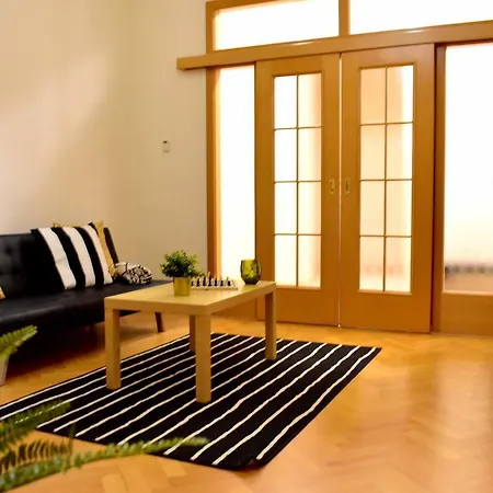 Manes Apartamento *