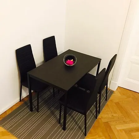 Manes Apartment
